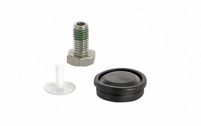 Fixing kit