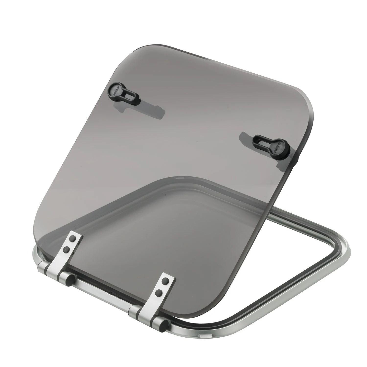 Planus deck hatch thumbnail 1